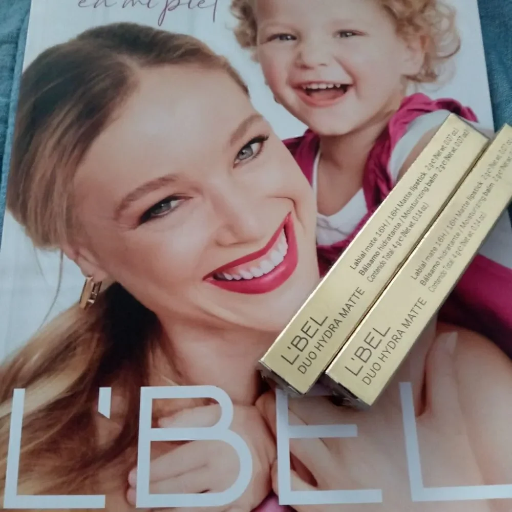 1* Duo lipstick